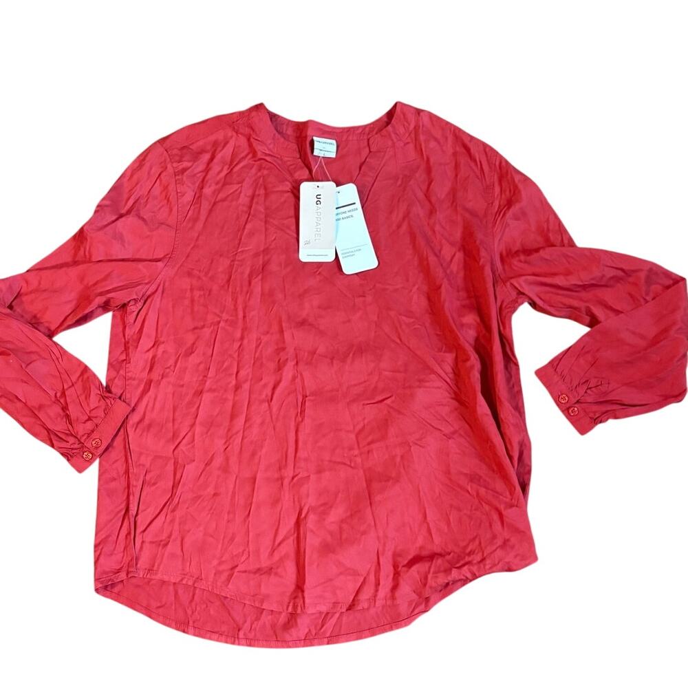 UG APPAREL Womens Largre Red Long Sleeve Blouse EUC 100% Rayon